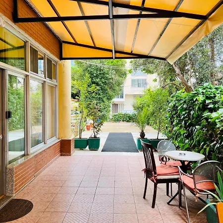Apartament Zarina Tirana